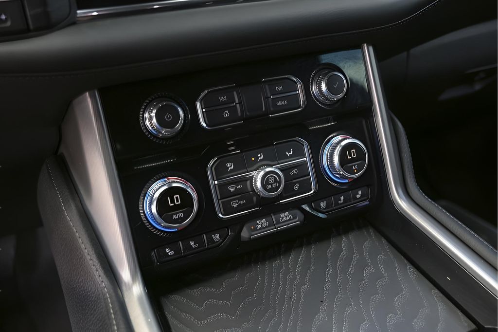 Used Car 2024 Gmc Yukon  Denali For Sale Under $70,000 In Austin, Texas