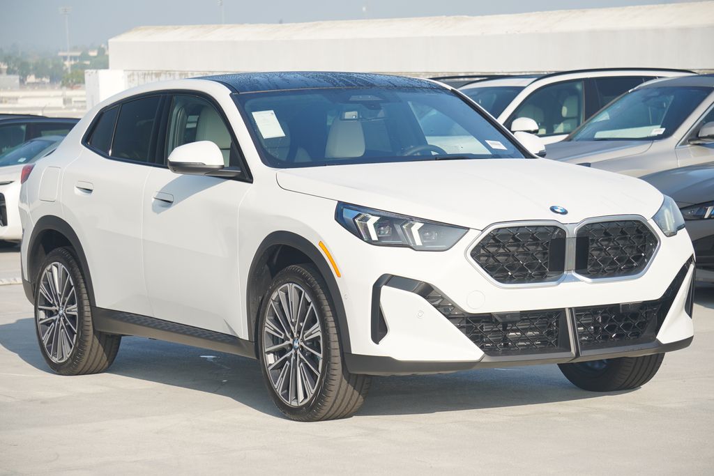 Thumbnail: 2026 BMW X2 - 3