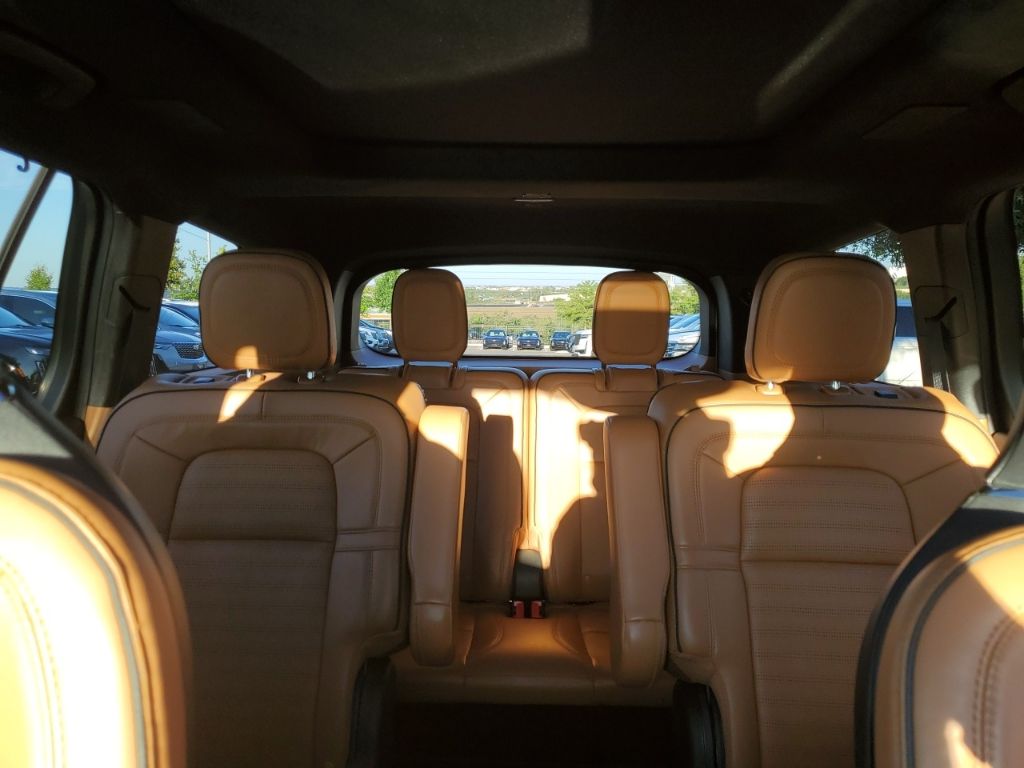 Used Car 2020 Lincoln Aviator  Black Label For Sale Under $35,000 In Austin, Texas