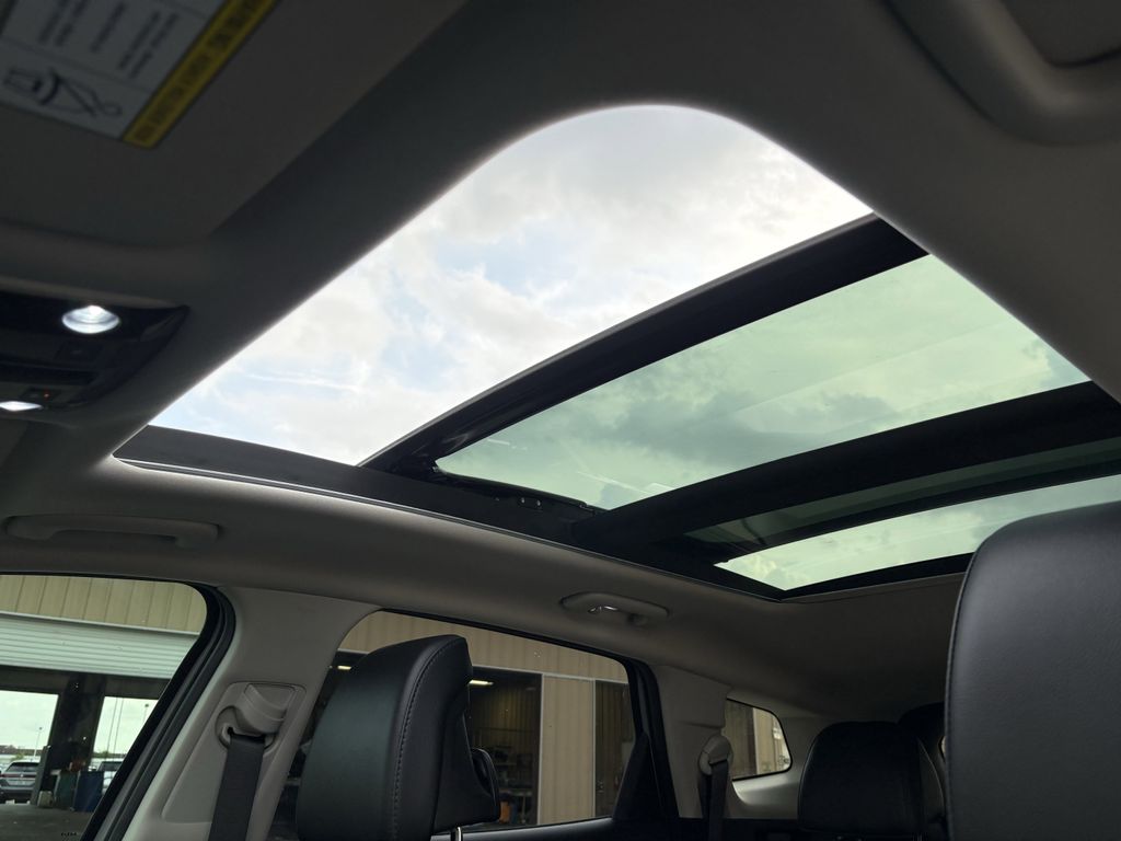 2024 Kia Sportage SX-Prestige Gray at Community Kia
