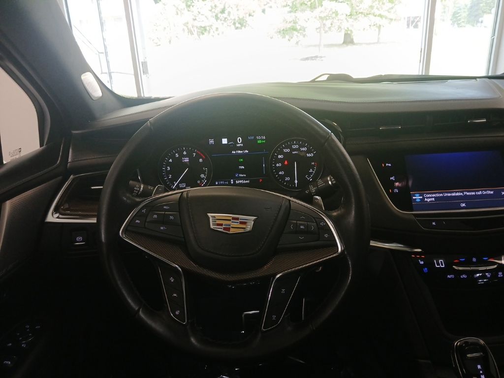 used 2022 Cadillac XT5 car, priced at $32,550
