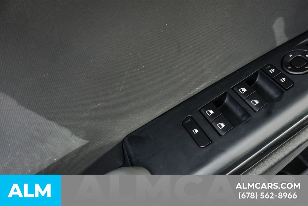 Used 2025 Blue Kia LXS image 45