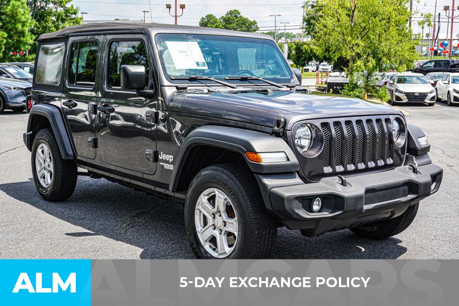 2018 Jeep Wrangler Unlimited Sport photo 3