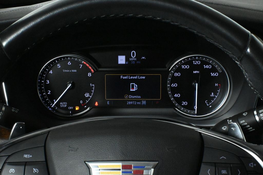 Thumbnail: 2023 Cadillac XT5 - 21