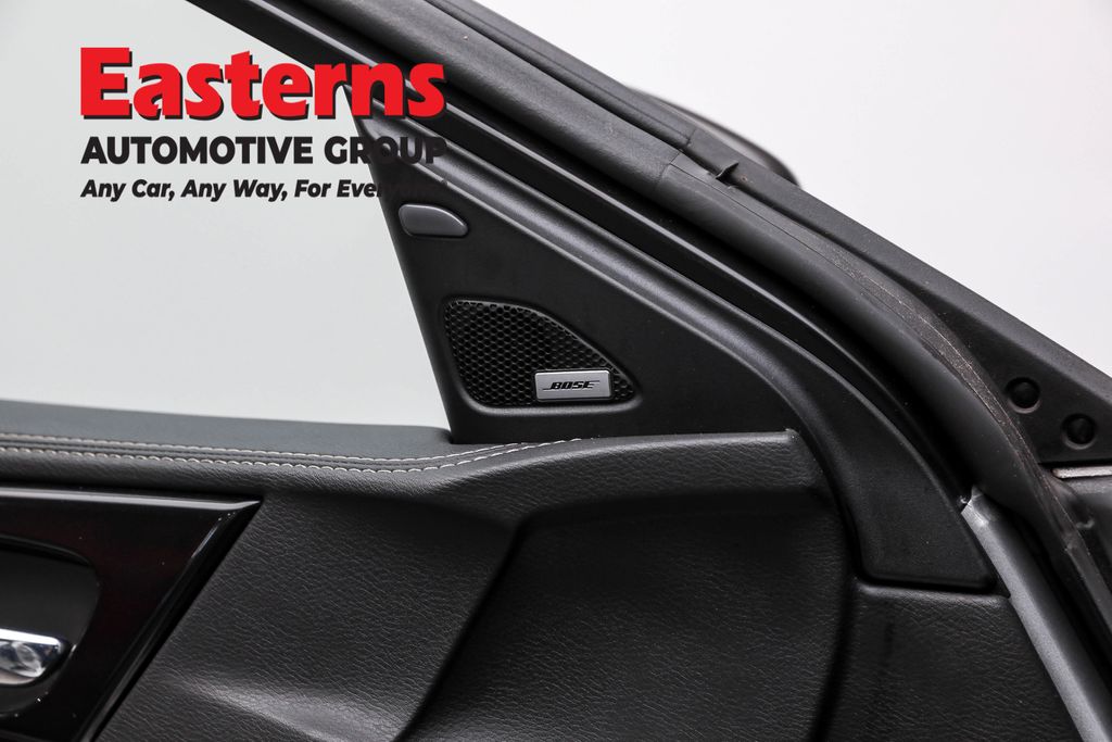 Used 2018 Silver Nissan Platinum image 21