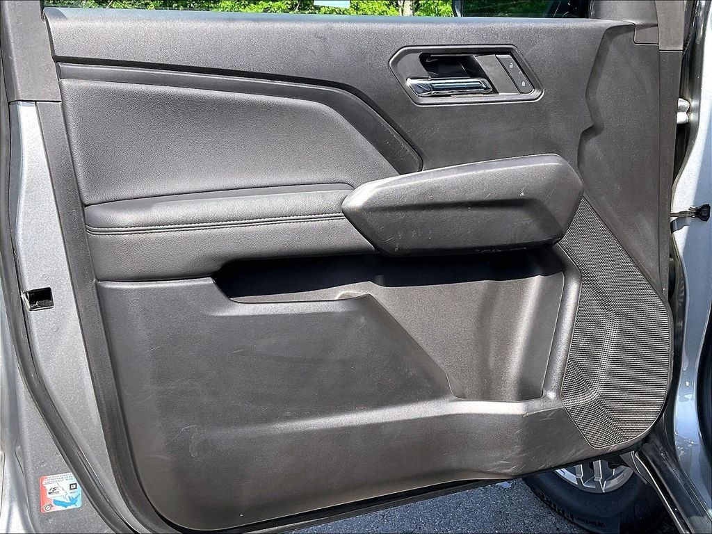 2023 Chevrolet Colorado — photo 9