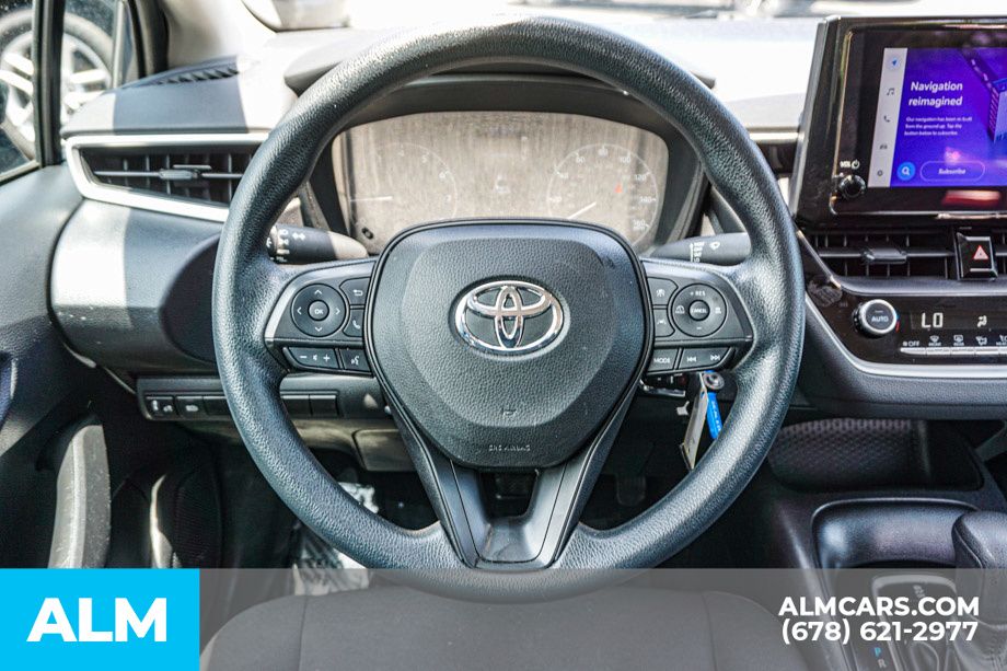 2023 Toyota Corolla LE photo 26