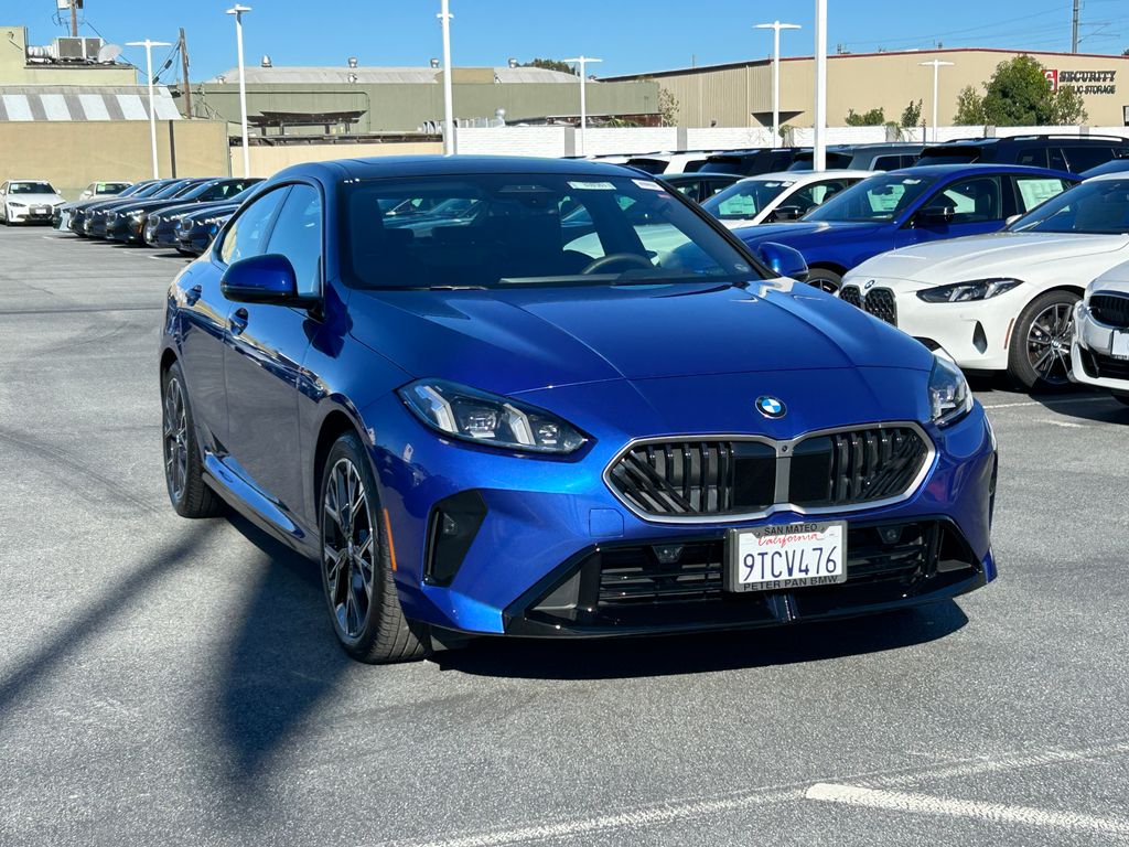 Thumbnail: 2025 BMW 2 Series - 7