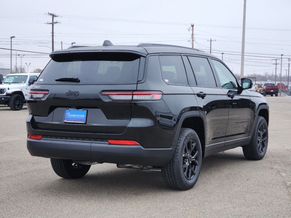 2025 Jeep Grand Cherokee L Altitude X 4