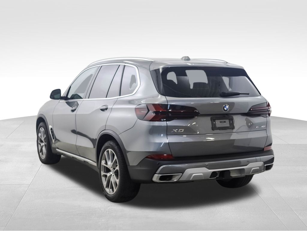 Thumbnail: 2025 BMW X5 - 3