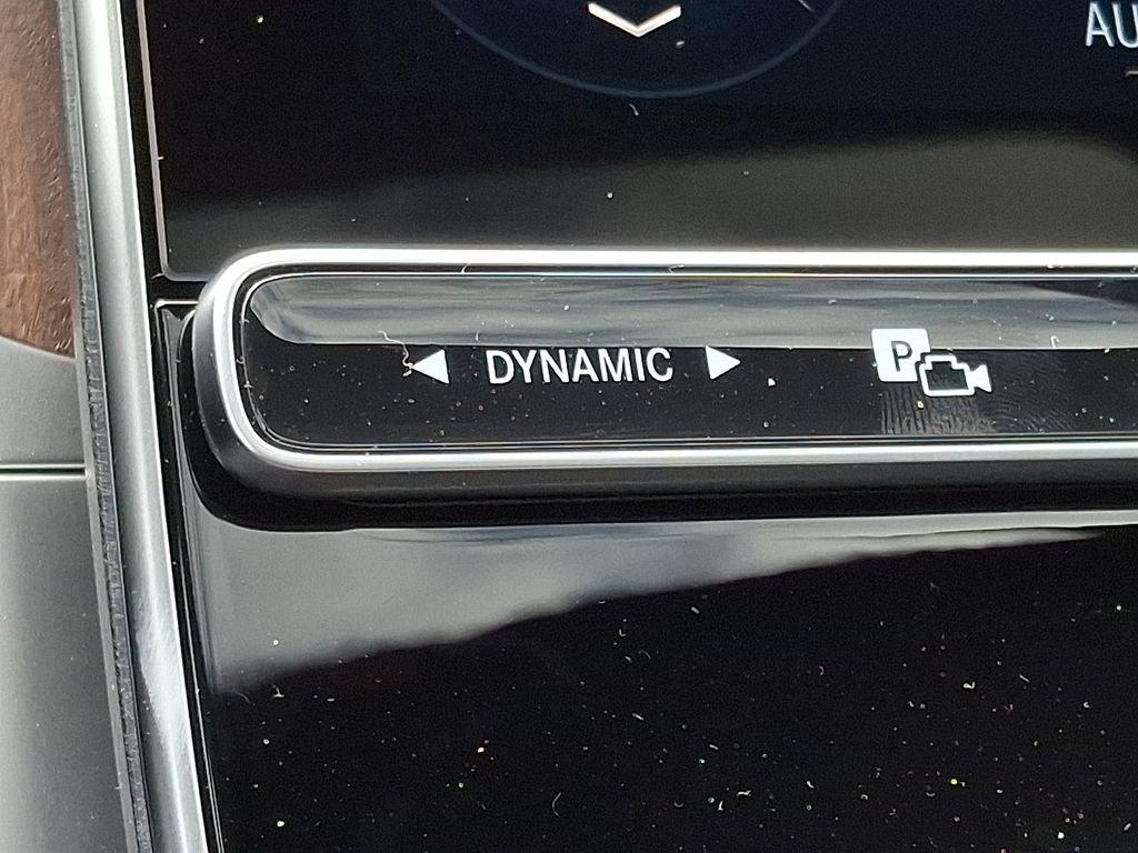 Thumbnail: 2026 Mercedes-Benz GLC - 16