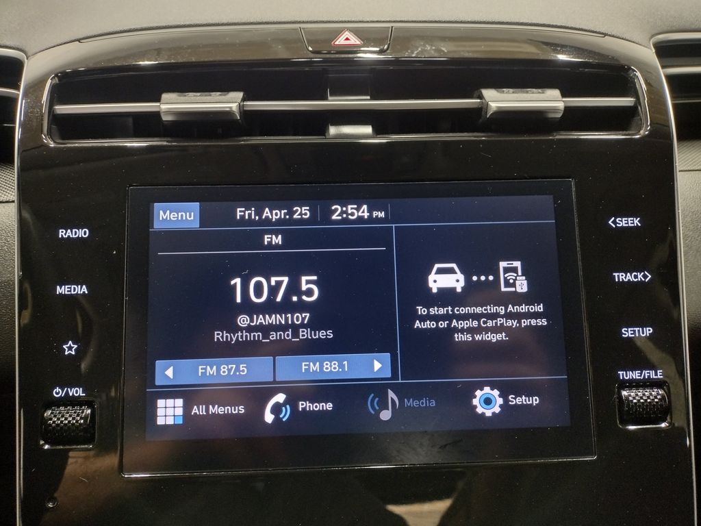 2022 Hyundai Tucson SE