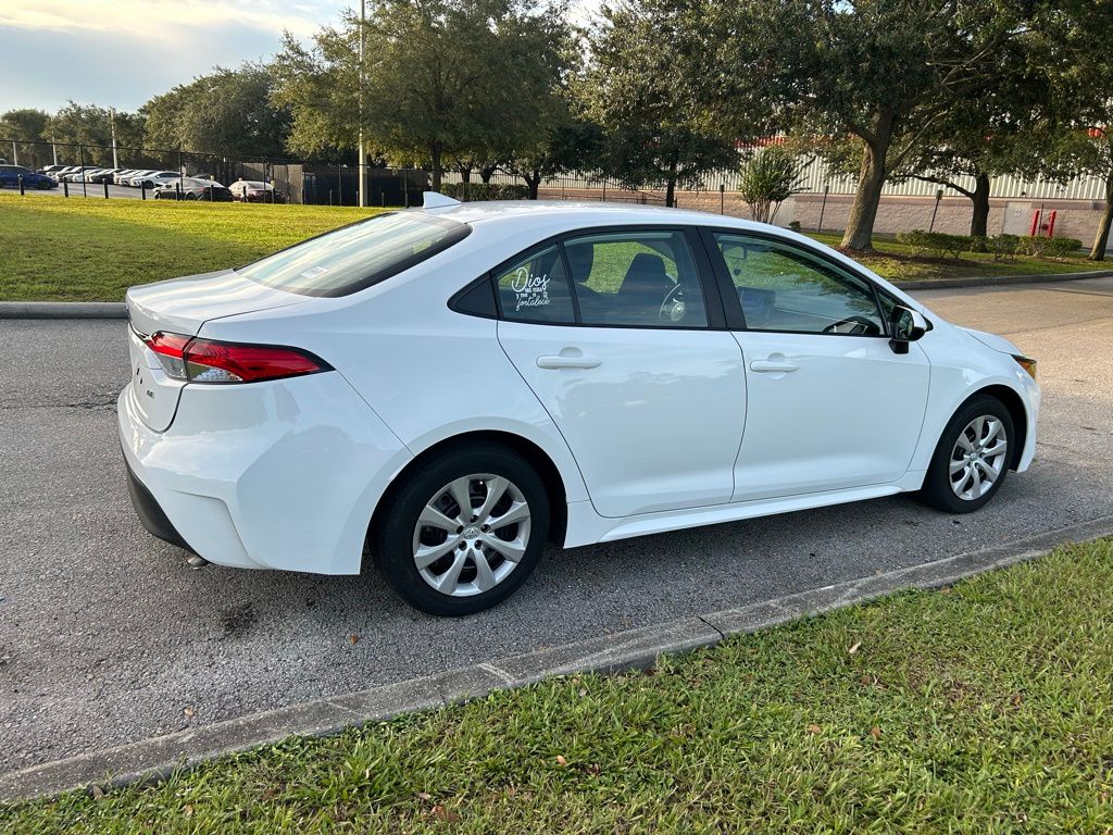 Thumbnail: 2024 Toyota Corolla - 5