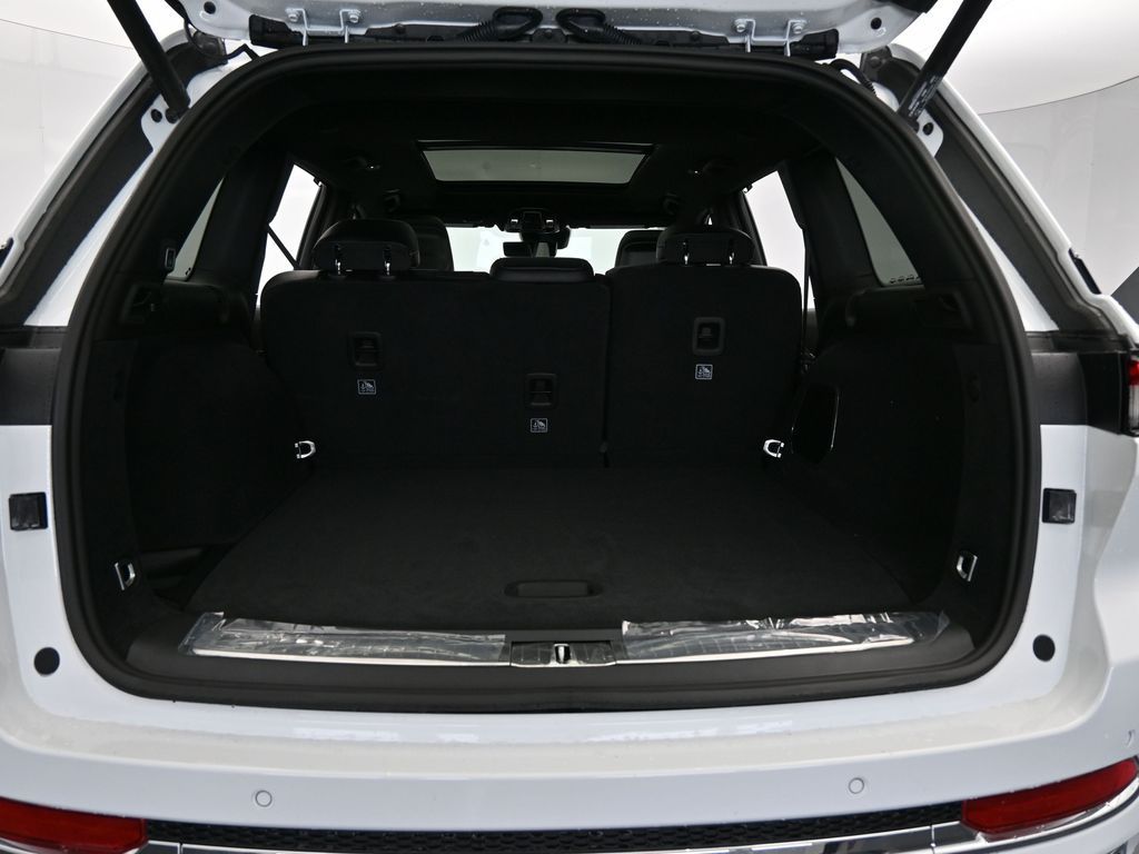 Used 2024 Bright White Clearcoat Jeep Overland image 31