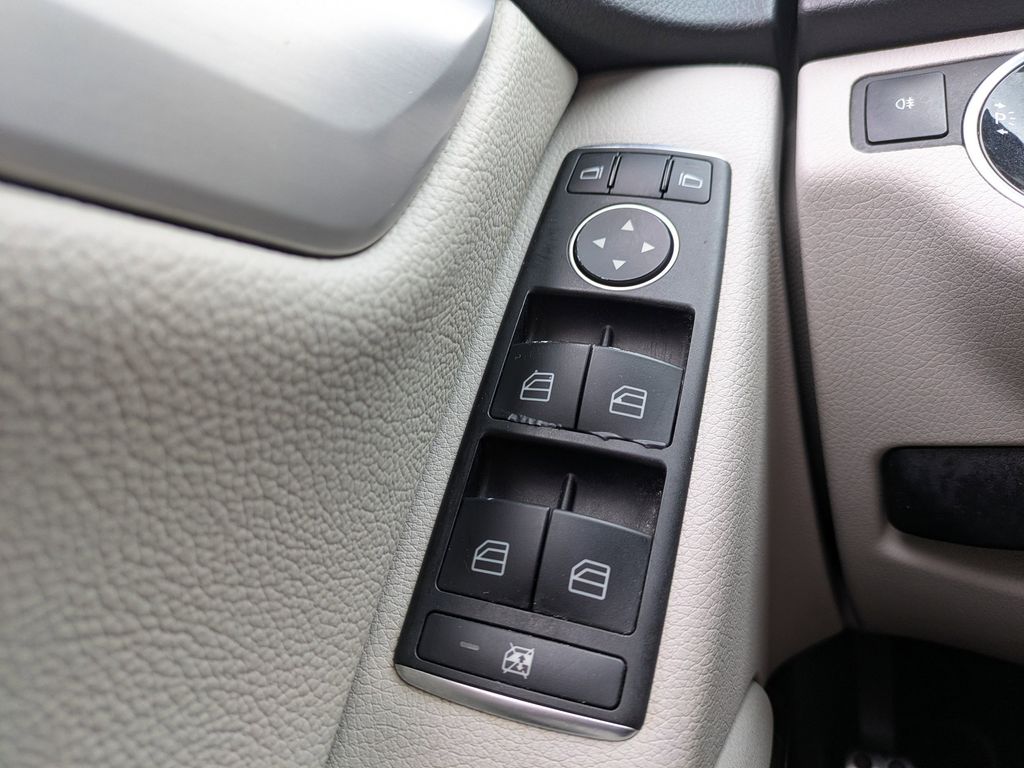 2014 Mercedes-Benz C 250 Luxury