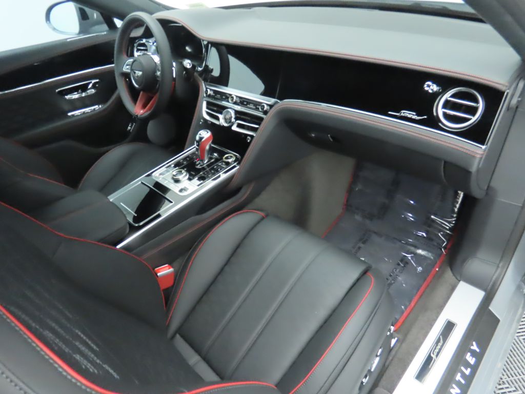 Thumbnail: 2025 Bentley Flying Spur - 19