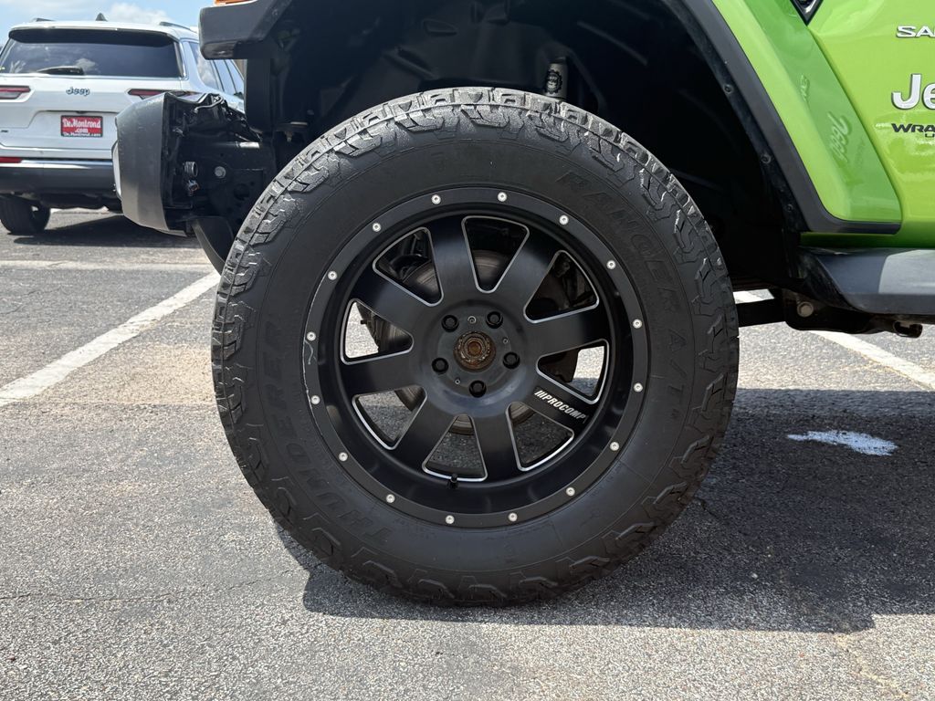 2019 Jeep Wrangler Unlimited Sahara Green at River Oaks CDJR