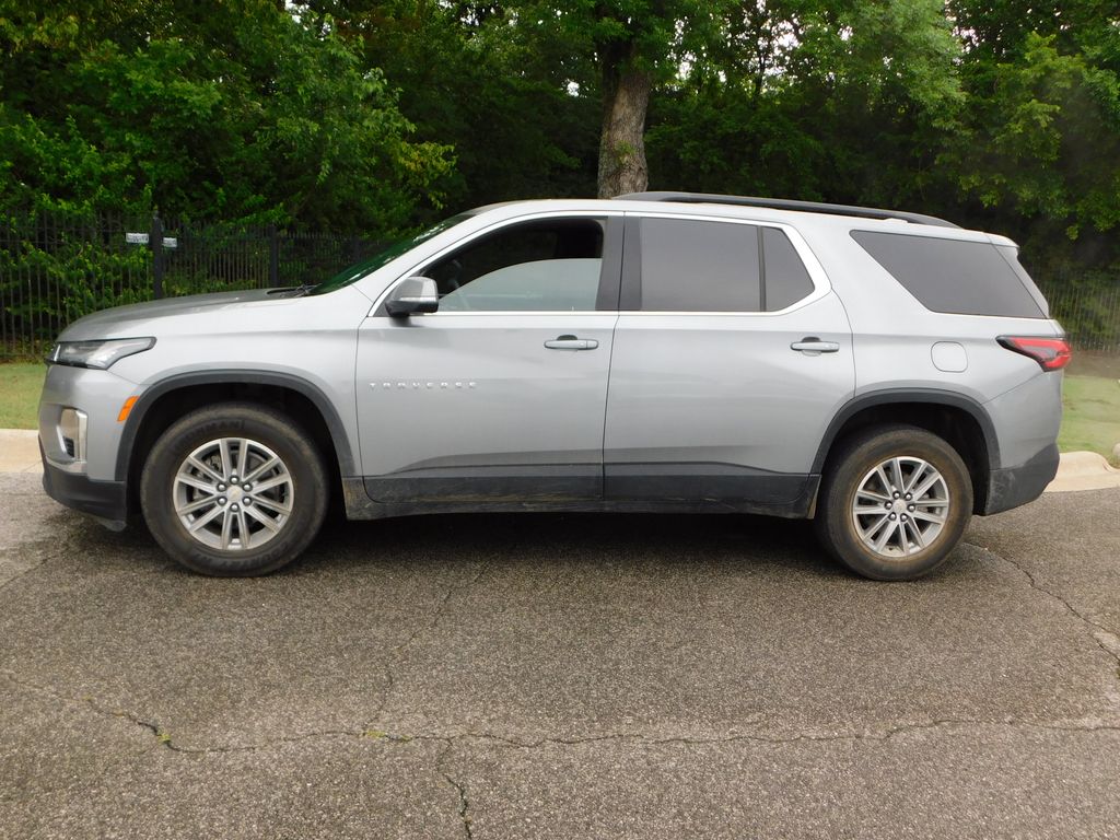 Thumbnail: 2023 Chevrolet Traverse - 2