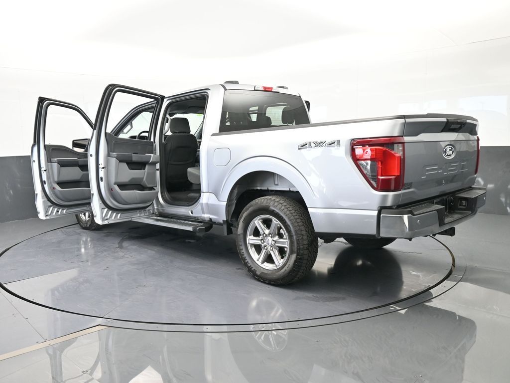 Used 2024 Silver Metallic Ford XLT image 89