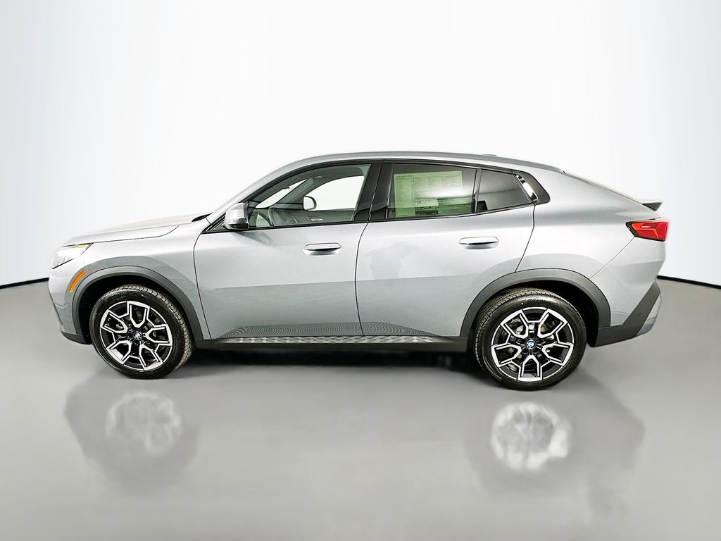 Thumbnail: 2026 BMW X2 - 8