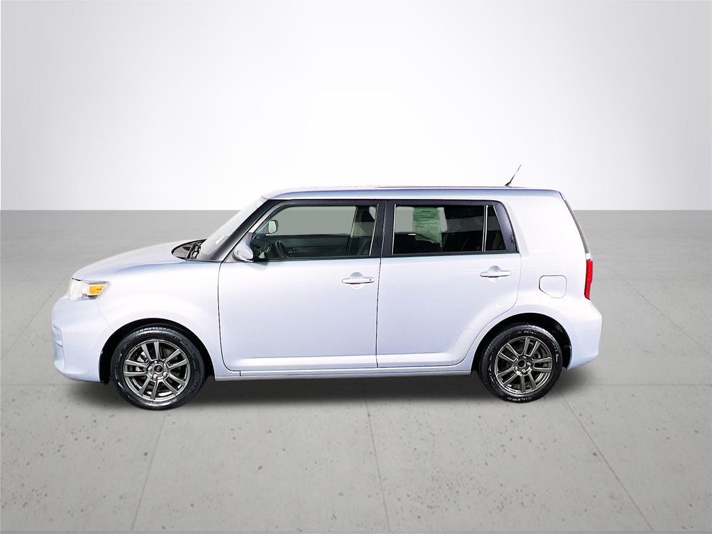 2013 Scion xB Base