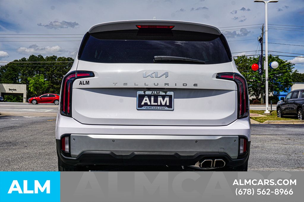 Used 2024 White Kia EX image 11