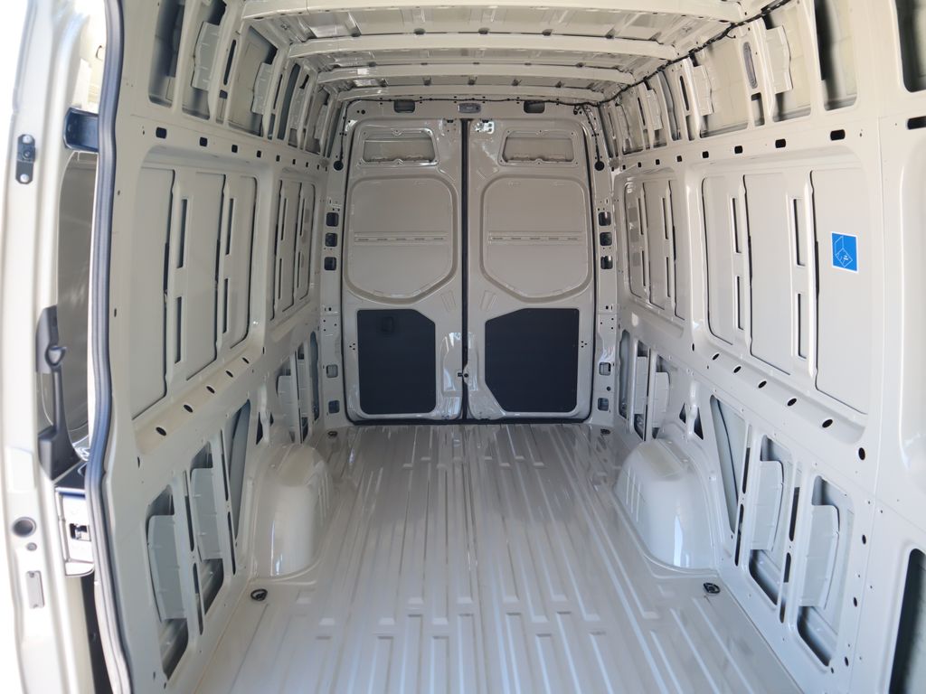 2025 Mercedes-Benz Sprinter 2500 30