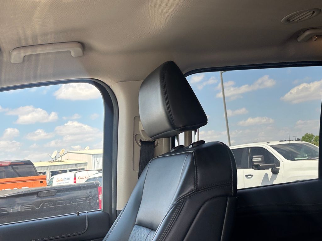 Used Car 2024 Ford Expedition Max  Xlt For Sale Under $60,000 In Austin, Texas