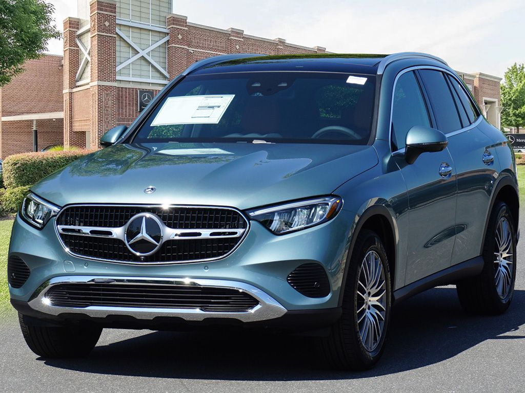 Thumbnail: 2026 Mercedes-Benz GLC - 4