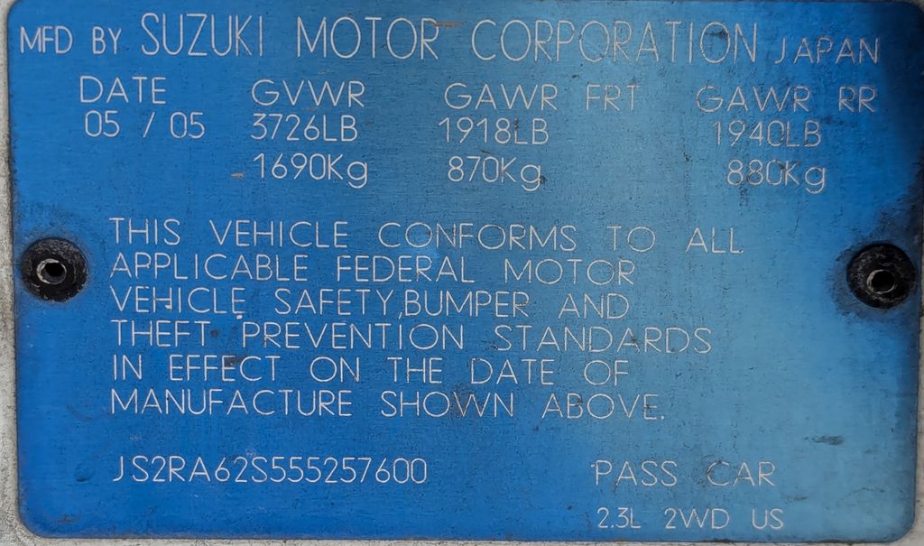 2005 Suzuki Aerio S 28