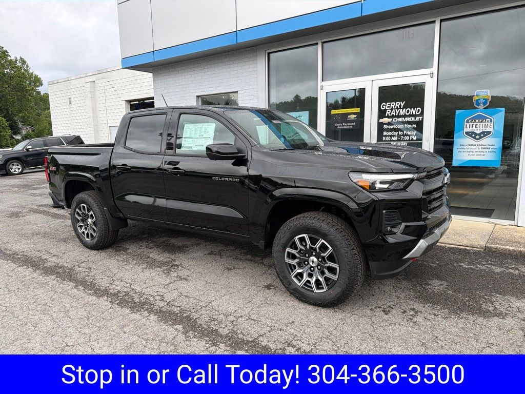 Black 2026 Chevrolet Colorado Pickup Truck Four-Wheel Drive 8-Speed Automatic