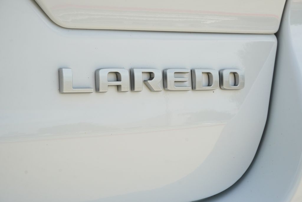 Used Car 2025 Jeep Grand Cherokee  Laredo X For Sale Under $35,000 In Weatherford, Texas