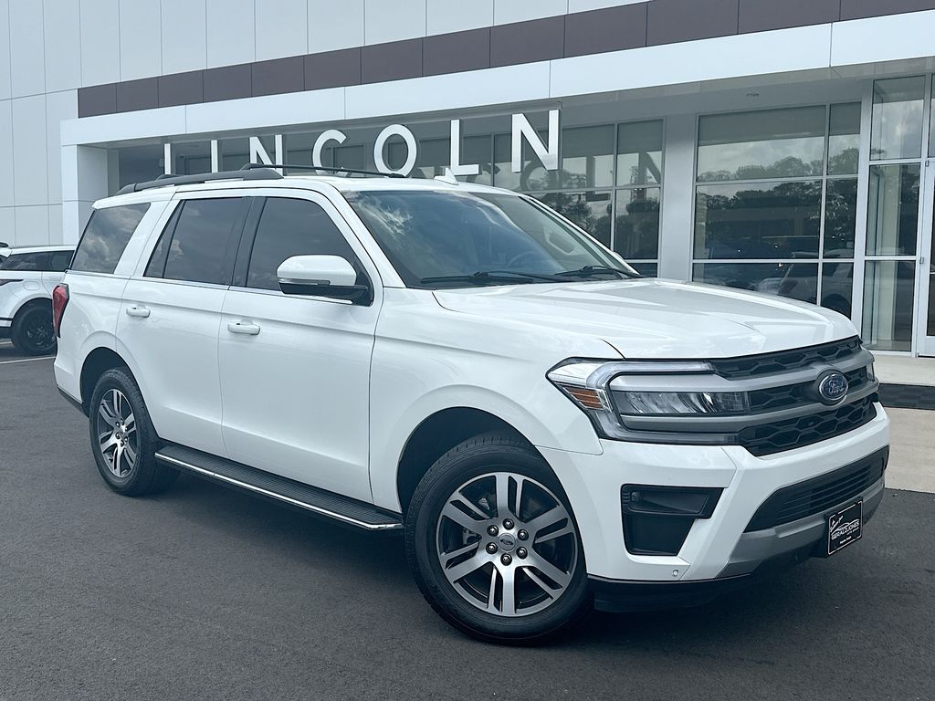 2022 Ford Expedition XLT