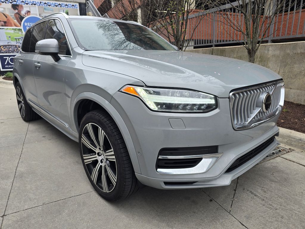 Gray Metallic 2025 Volvo XC90 Recharge T8 Plus Bright Theme 7-Passenger eAWD SUV / Crossover All-Wheel Drive Automatic