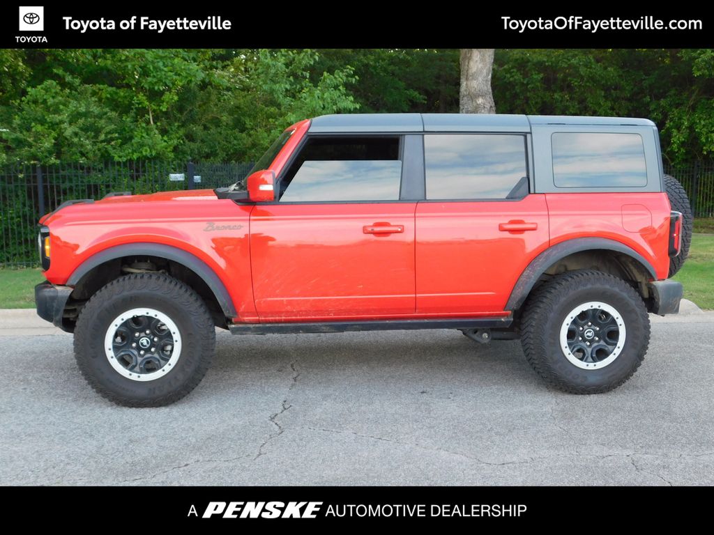 2024 Ford Bronco Outer Banks 2
