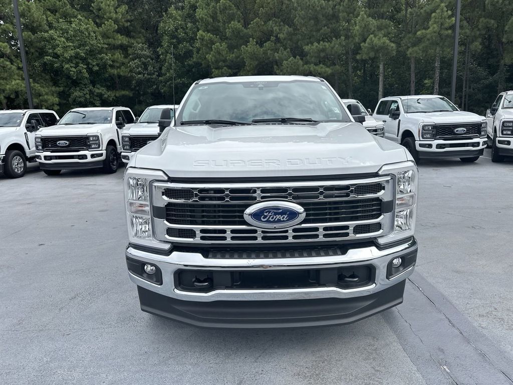 2024 Ford F-350SD XLT 2