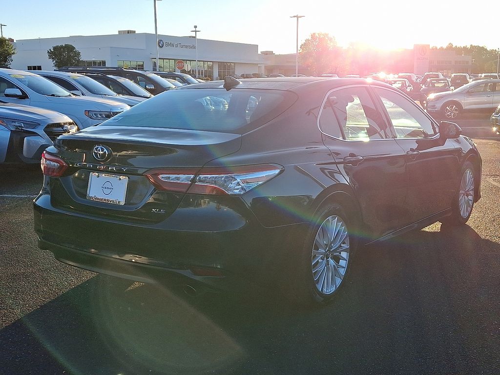 Thumbnail: 2019 Toyota Camry - 6