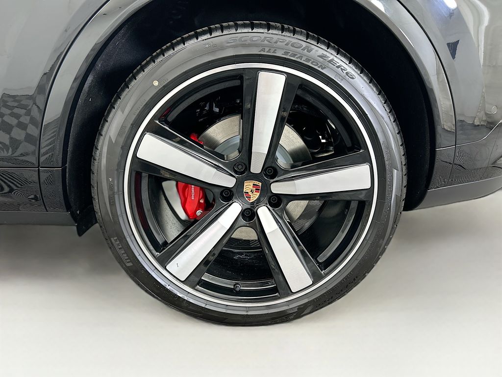 Thumbnail: 2026 Porsche  - 32