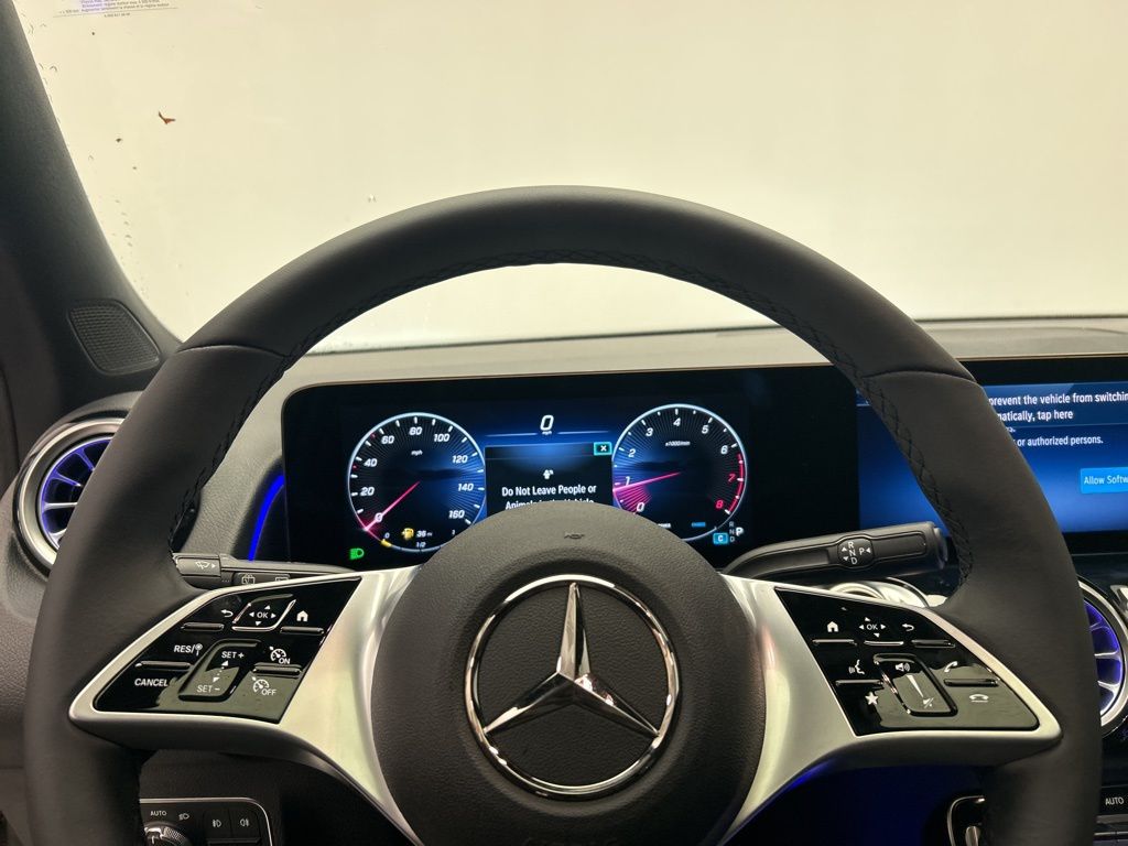 Thumbnail: 2026 Mercedes-Benz GLB - 13