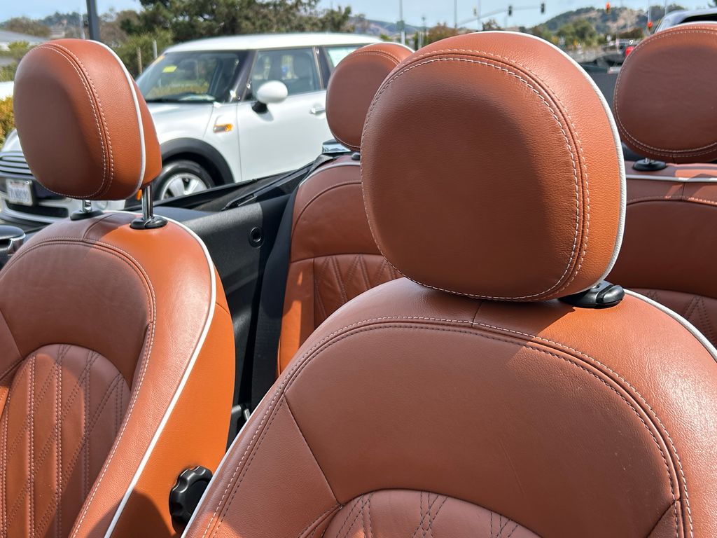 Thumbnail: 2016 MINI Cooper - 14