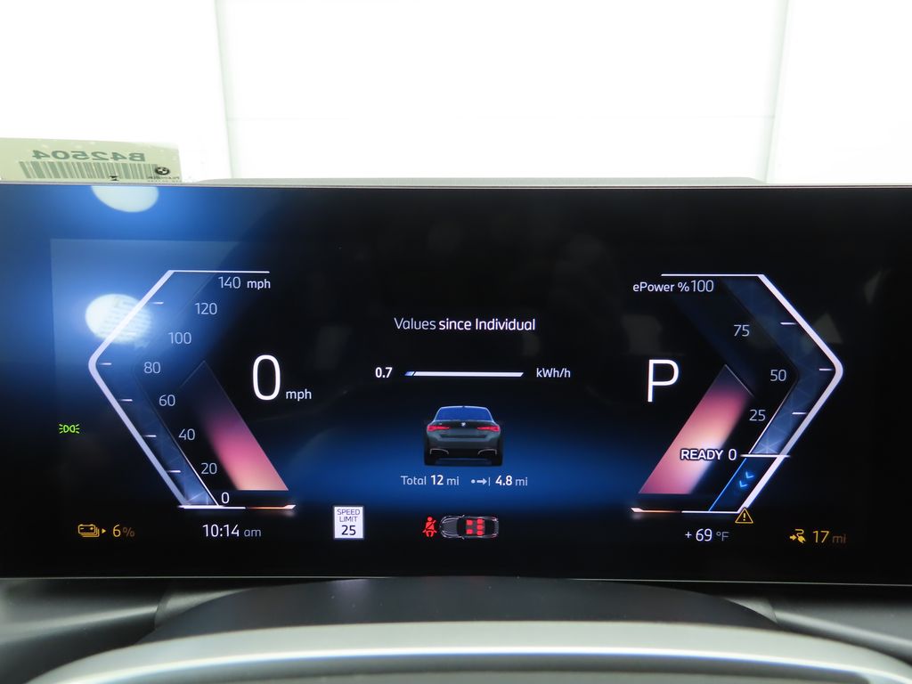 2025 BMW i4 eDrive40 32
