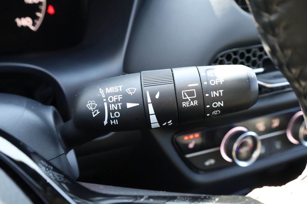 2023 Honda HR-V EX-L 27