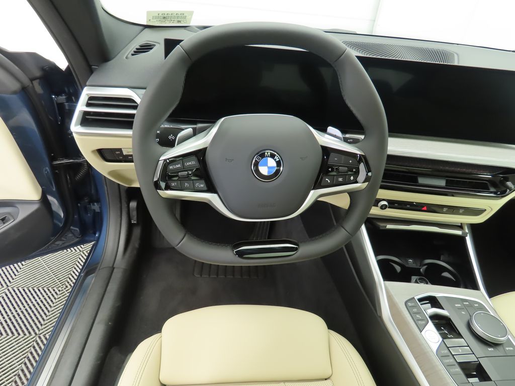 Thumbnail: 2026 BMW 4 Series - 10