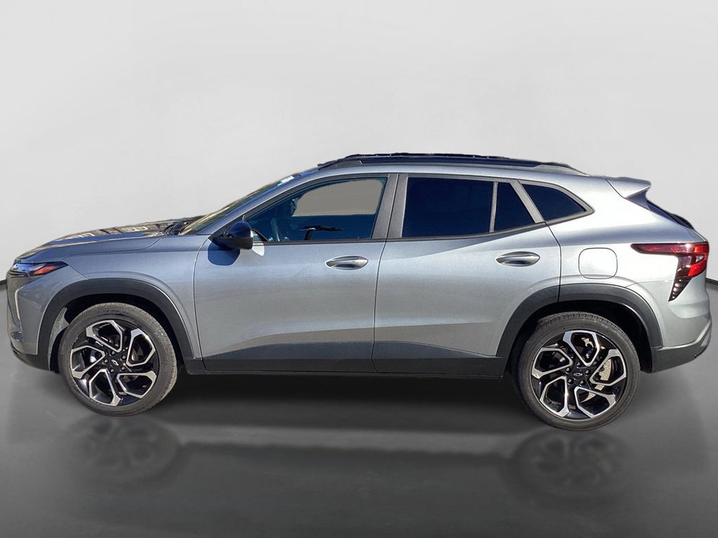 Used 2024 Chevrolet Trax SUV
