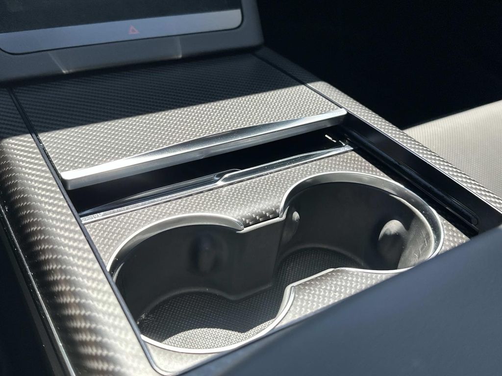 Thumbnail: 2026 Tesla Model S - 24