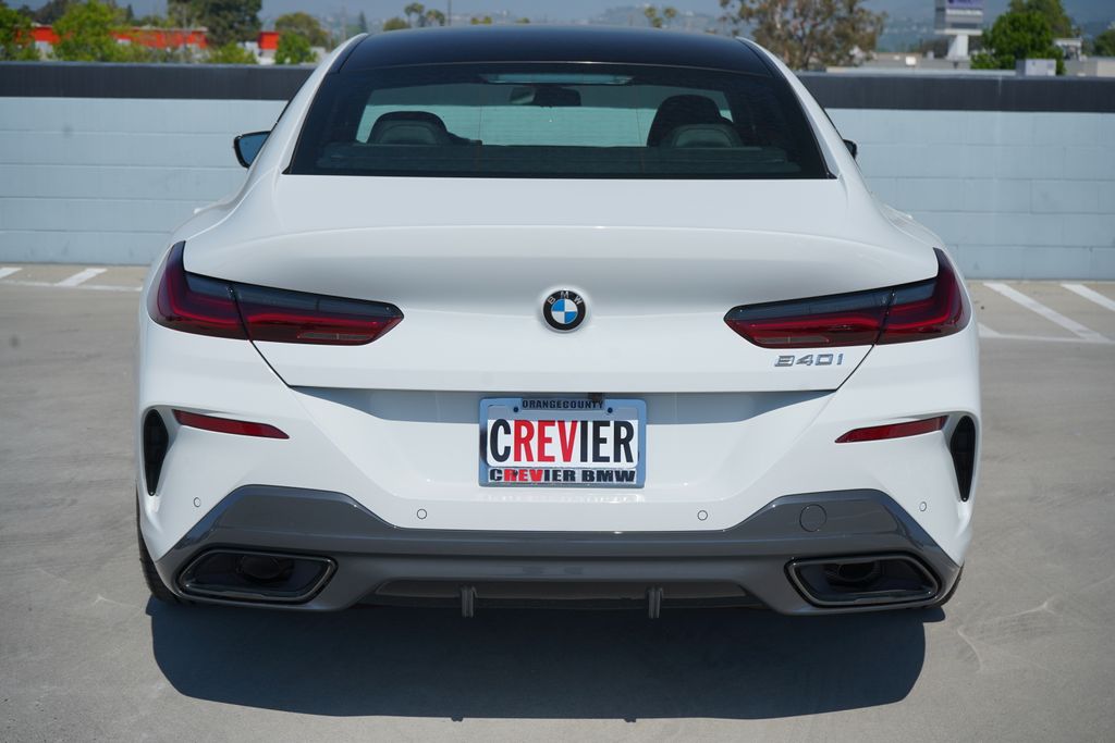 Thumbnail: 2026 BMW 8 Series - 6