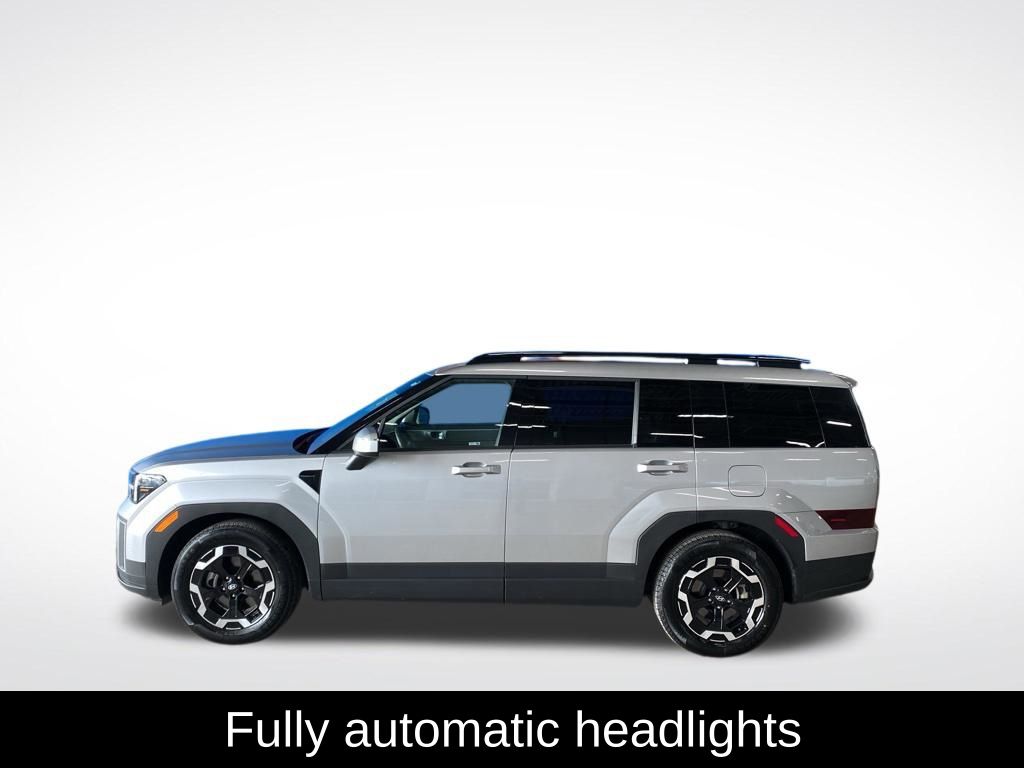 Used 2025 Silver Hyundai SEL image 16