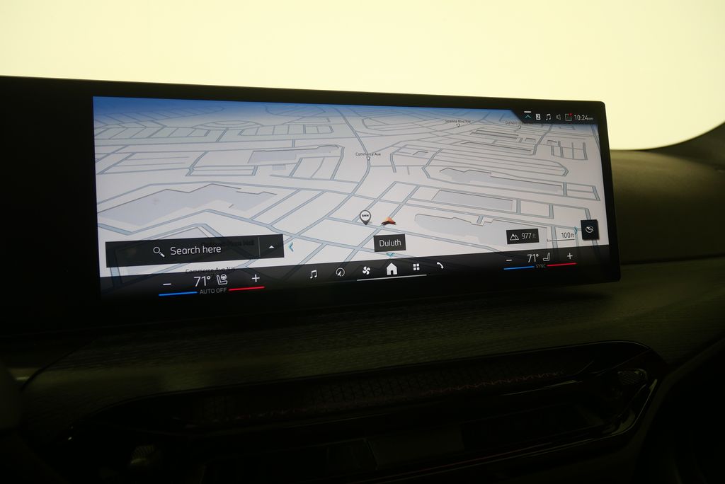 Thumbnail: 2025 BMW 3 Series - 26