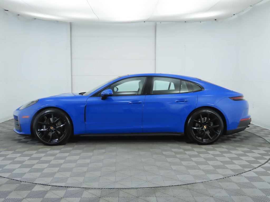 Thumbnail: 2025 Porsche Panamera - 2