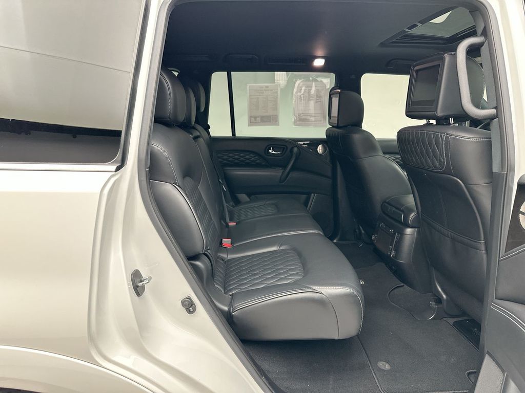 2021 INFINITI QX80 Sensory 7